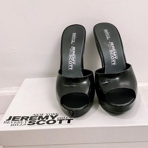 Jeremy Scott Inflatable Mule in Black-Brand New
